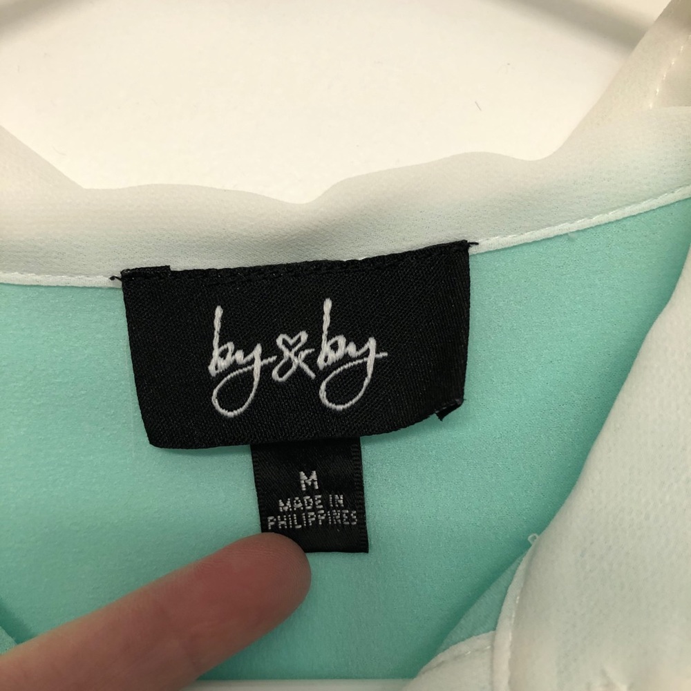 Blouse button down - Picture 2 of 2